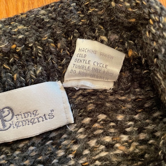 Vintage Chunky Sweater by Prime Elements - Picture 6 of 12